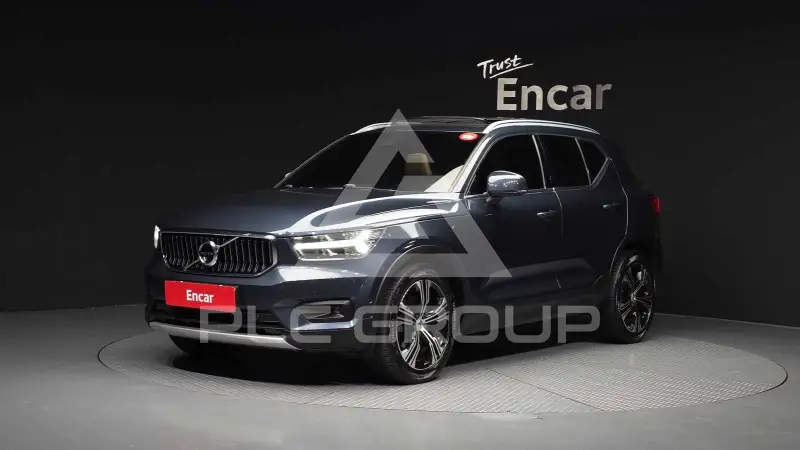 2021 Volvo XC40