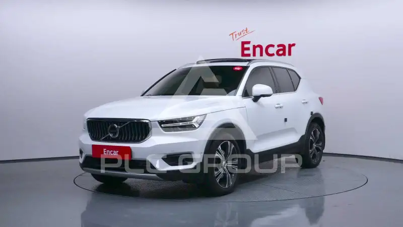 2021 Volvo XC40