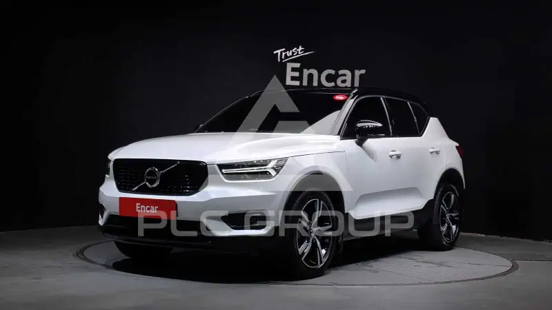 2021 Volvo XC40