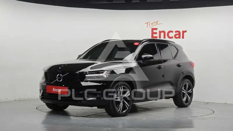 2021 Volvo XC40