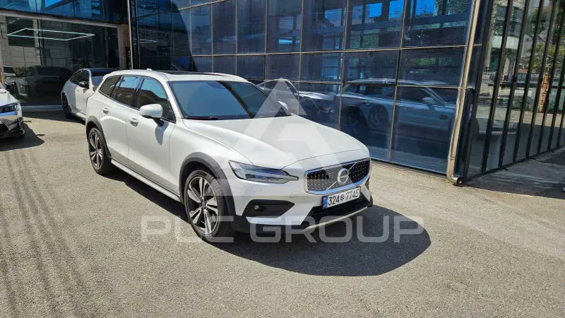 2021 Volvo V60