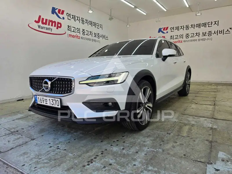 2021 Volvo V60