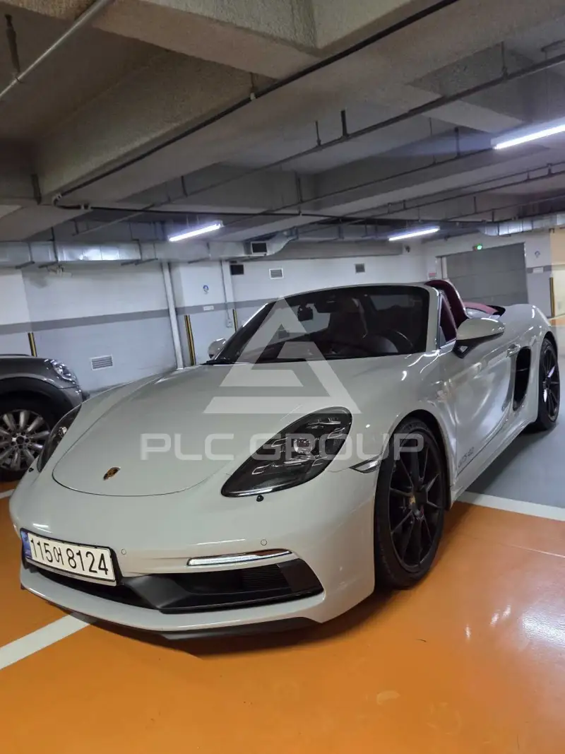2021 Porsche 718