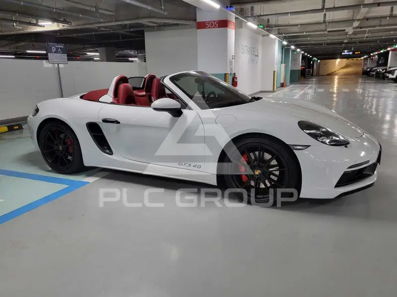 2021 Porsche 718