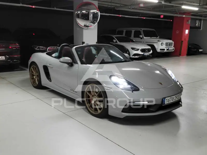 2021 Porsche 718