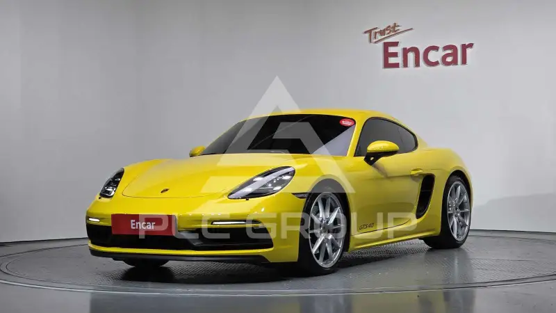 2021 Porsche 718