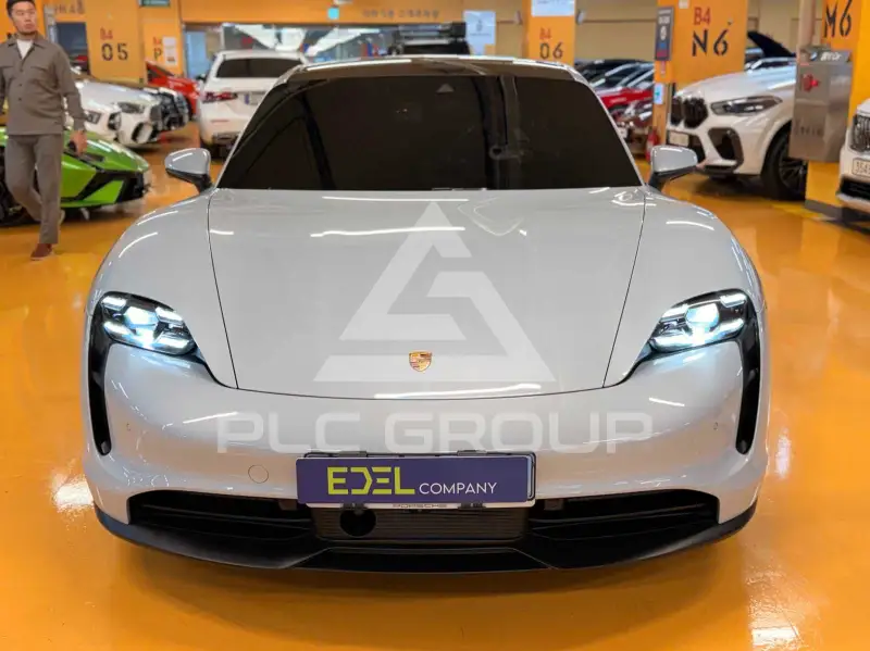 2021 Porsche Taycan