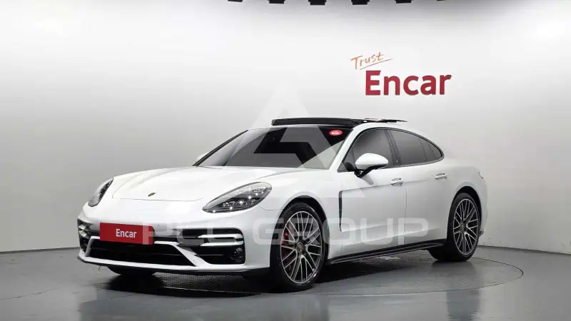 2021 Porsche Panamera