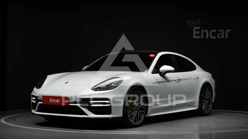 2021 Porsche Panamera