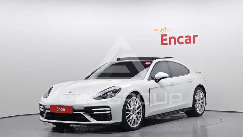 2021 Porsche Panamera