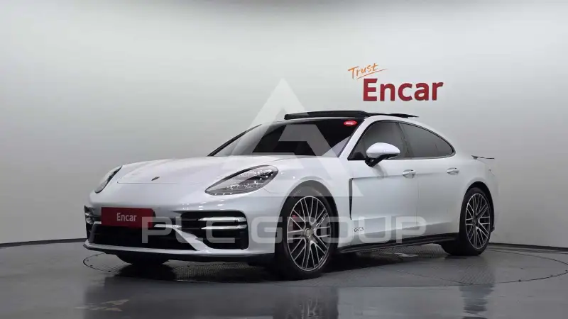 2021 Porsche Panamera