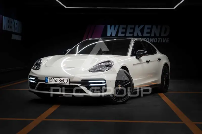 2021 Porsche Panamera