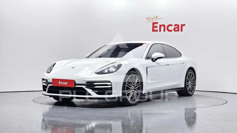 2021 Porsche Panamera