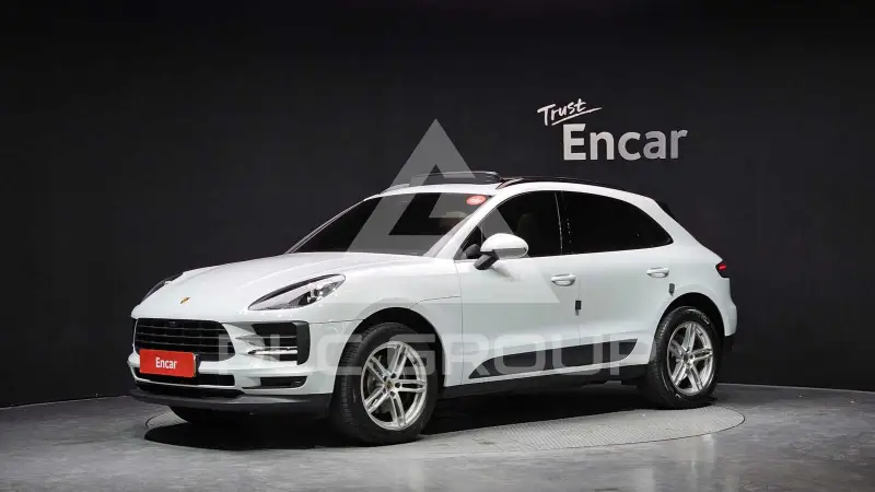 2021 Porsche Macan