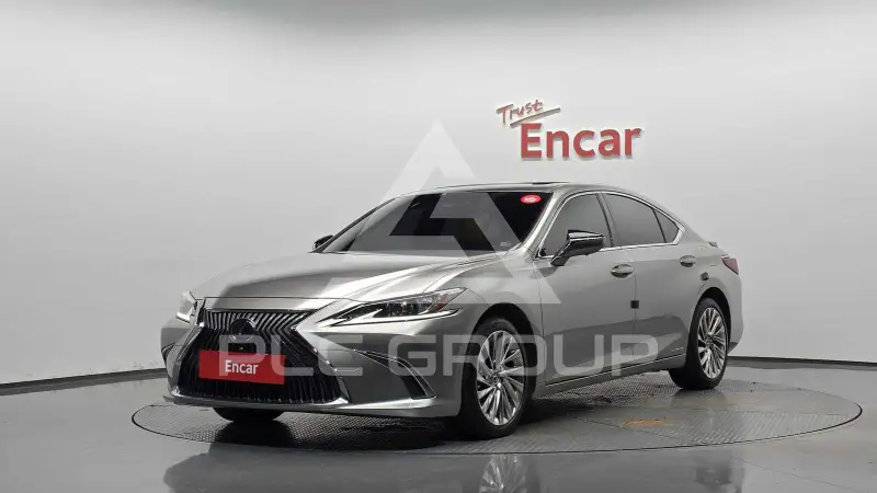 2021 Lexus ES