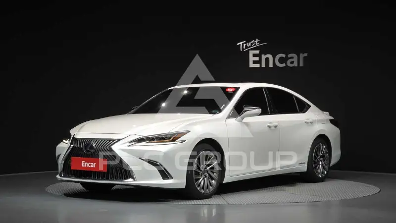 2021 Lexus ES