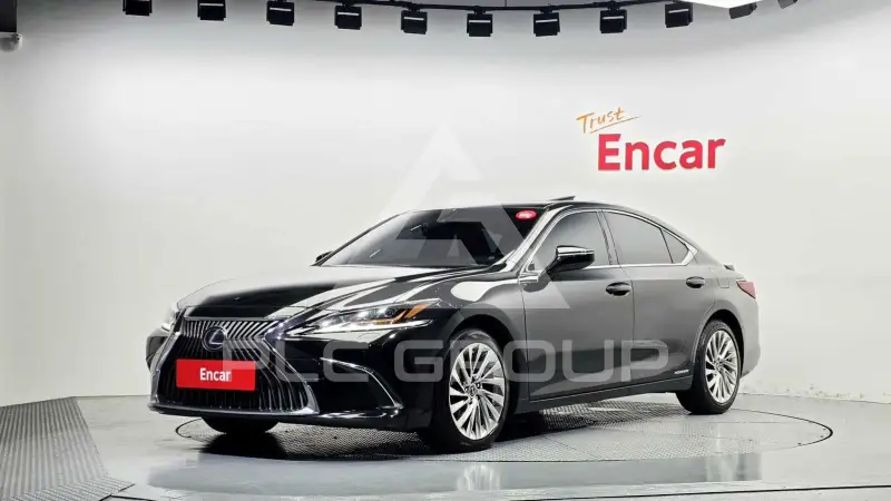 2021 Lexus ES