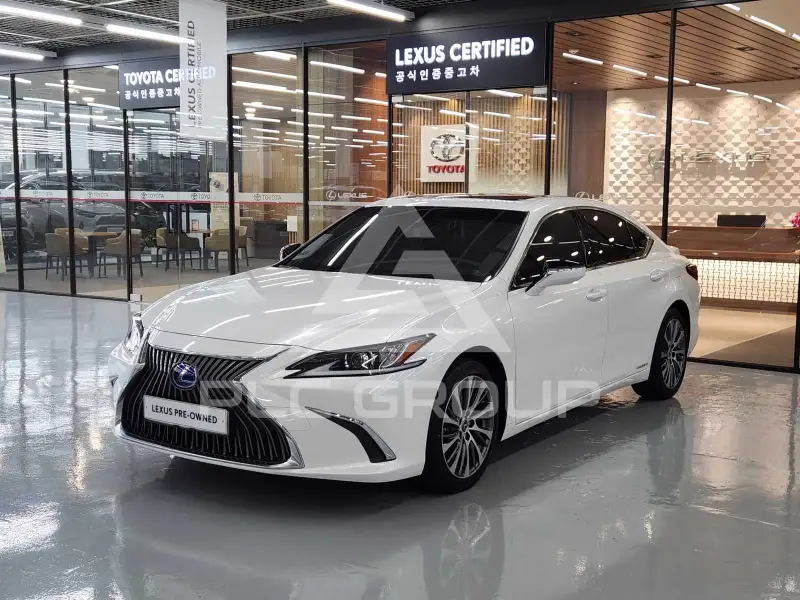2021 Lexus ES