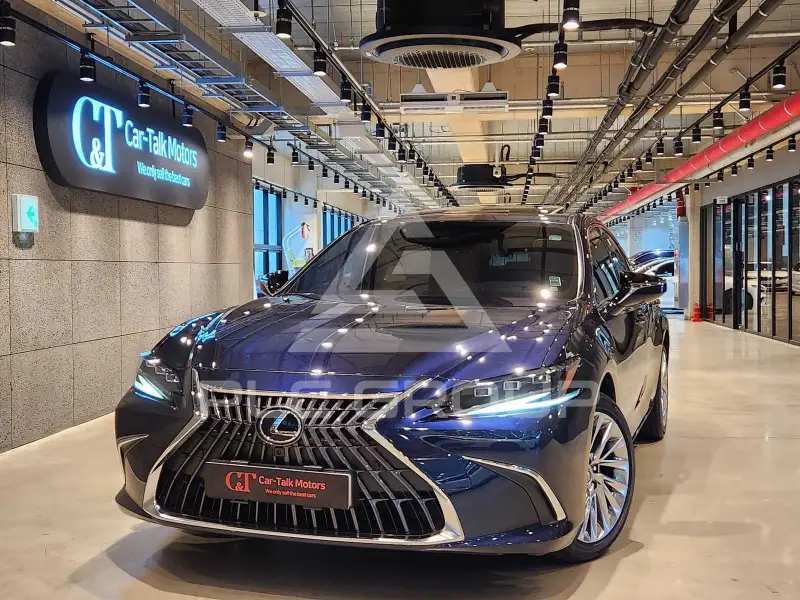 2021 Lexus ES
