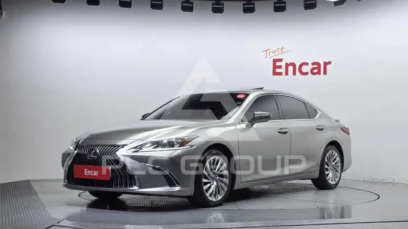 2021 Lexus ES