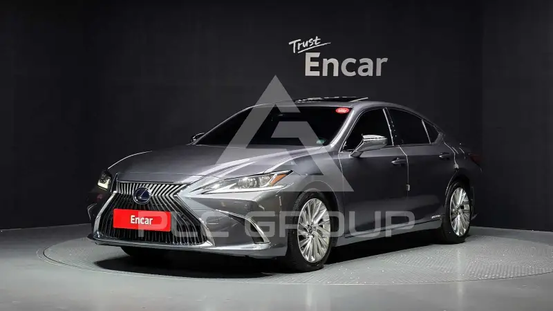 2021 Lexus ES