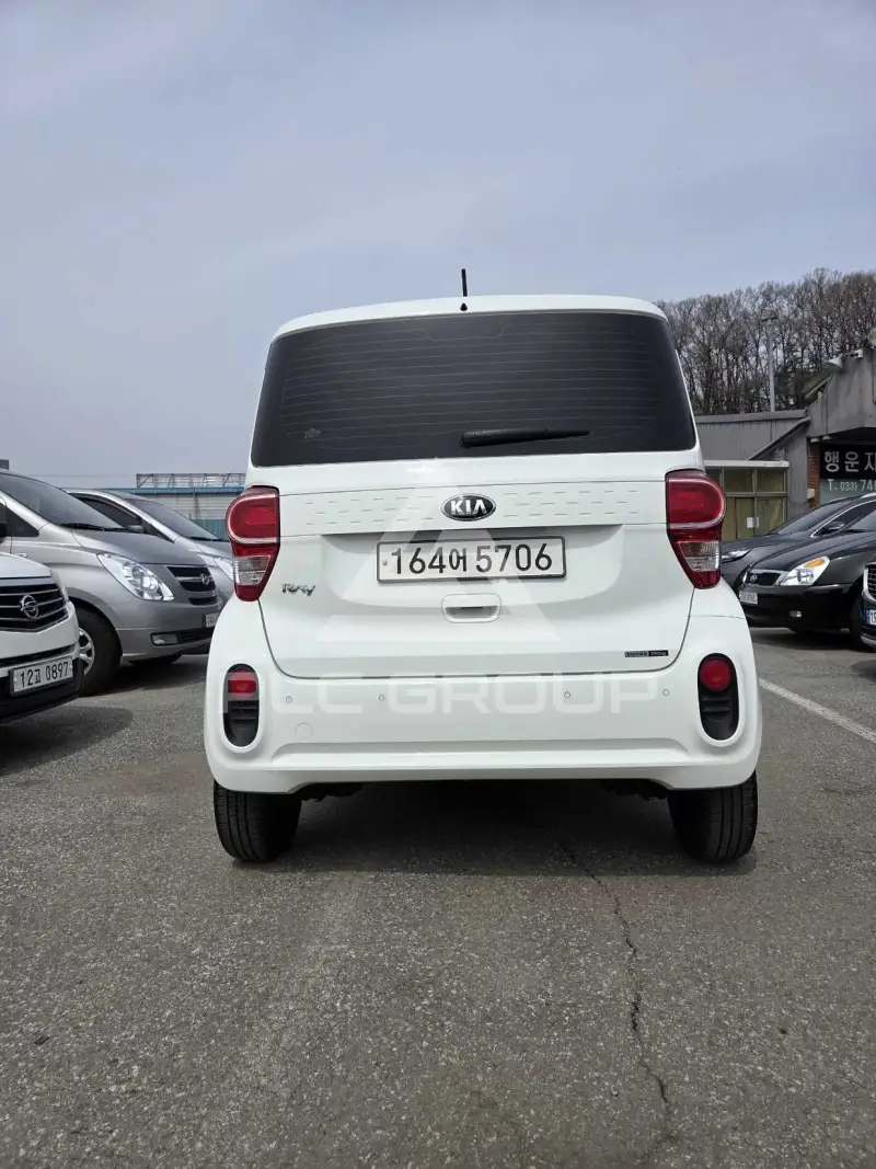 2021 KIA Ray