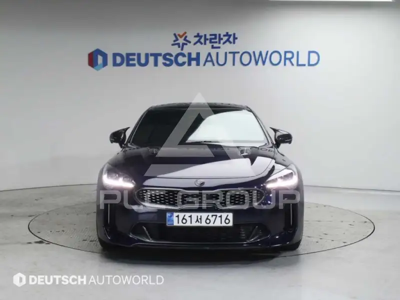 2021 KIA Stinger
