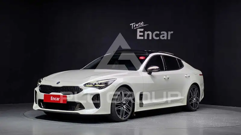 2021 KIA Stinger