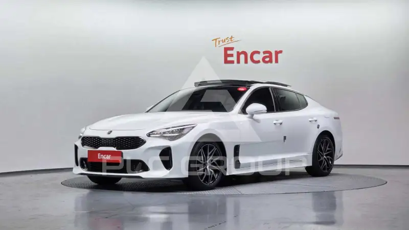 2021 KIA Stinger