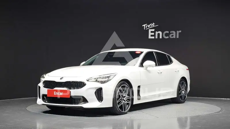 2021 KIA Stinger