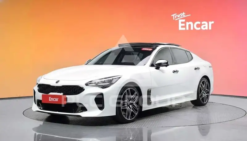2021 KIA Stinger