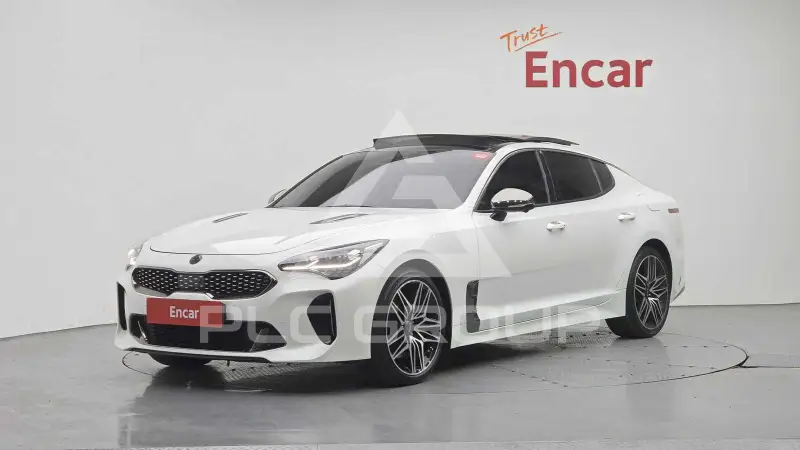 2021 KIA Stinger
