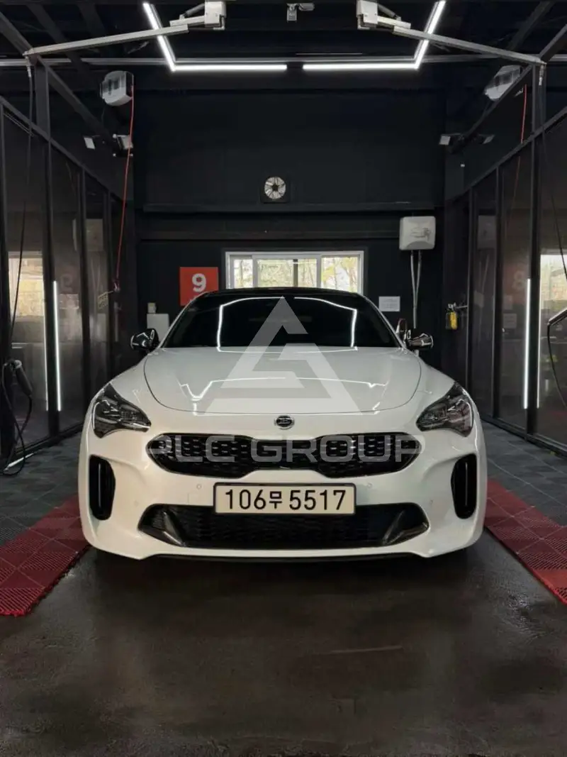 2021 KIA Stinger