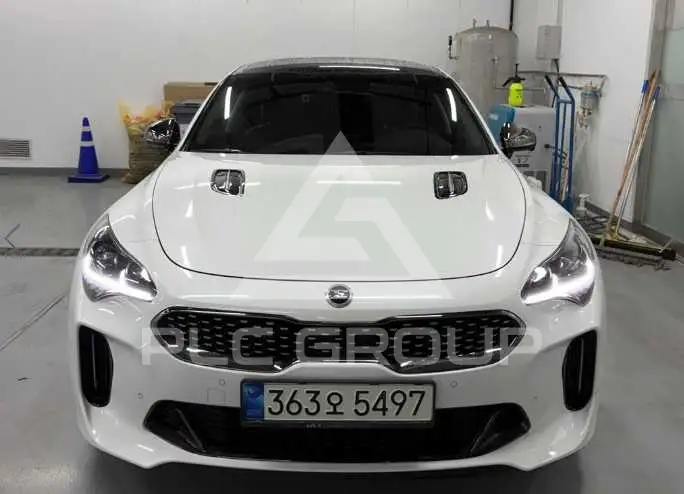 2021 KIA Stinger
