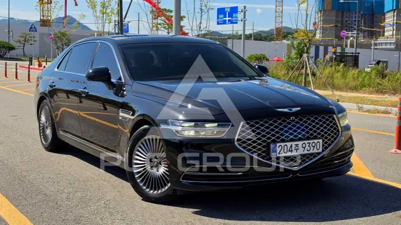 2021 Genesis G90