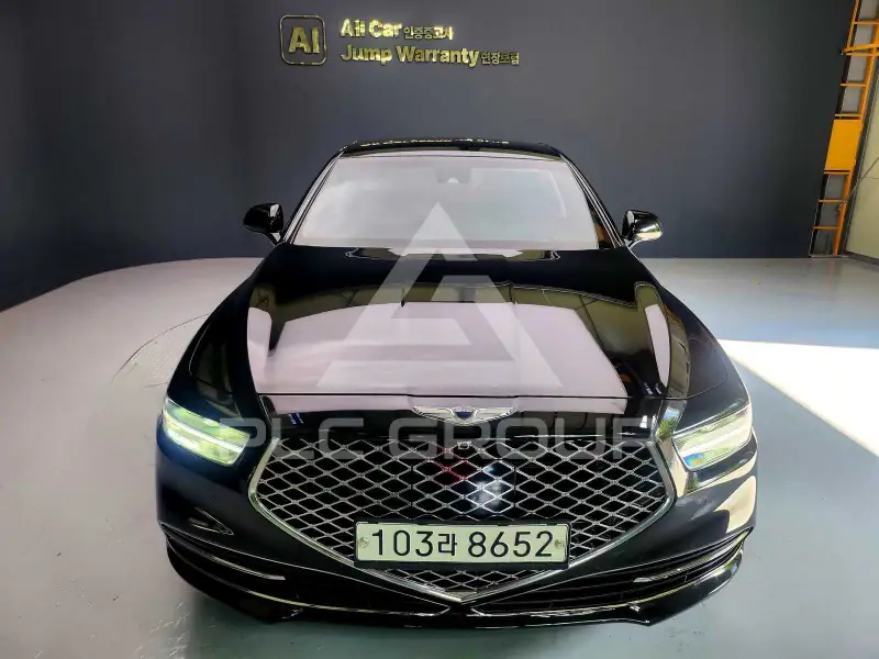 2021 Genesis G90