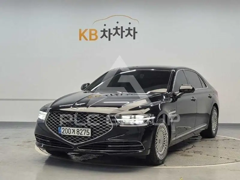 2021 Genesis G90
