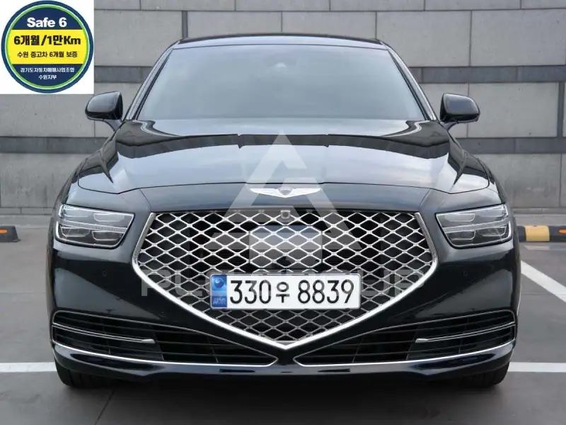 2021 Genesis G90