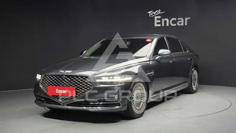 2021 Genesis G90