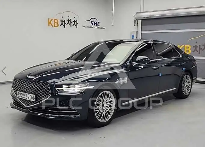2021 Genesis G90