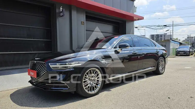 2021 Genesis G90