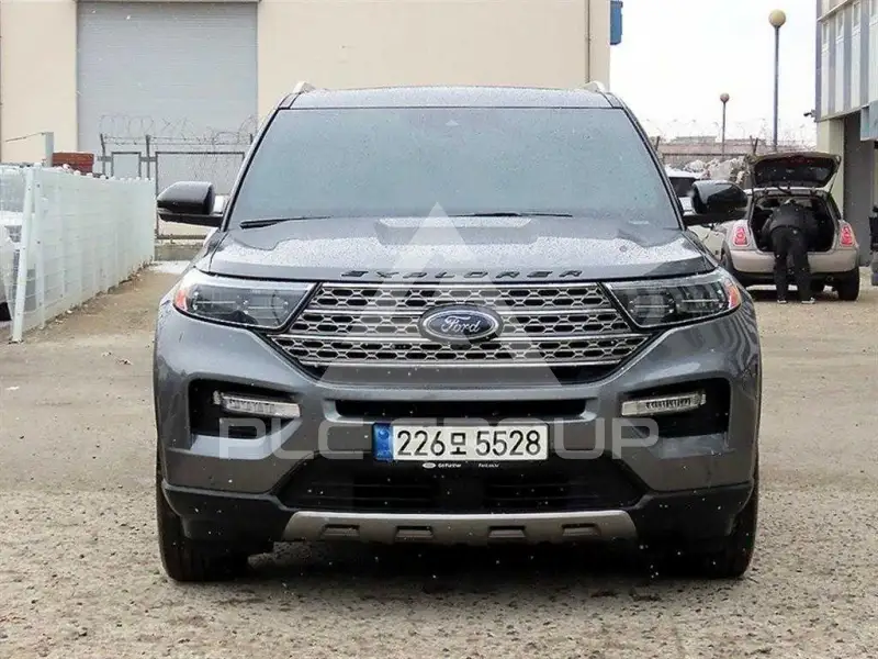 2021 Ford Explorer