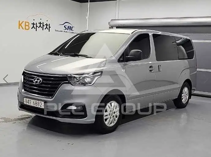 2021 Hyundai Starex