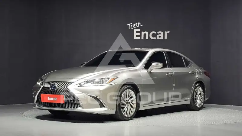 2021 Lexus ES