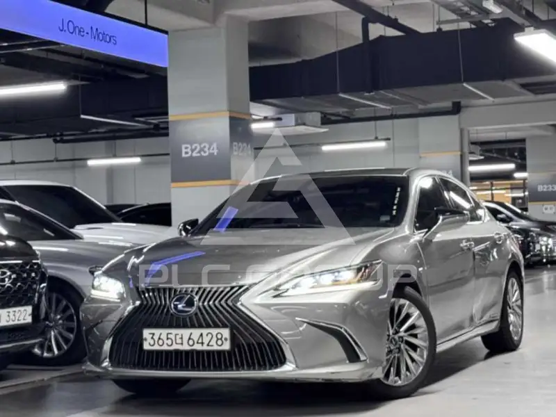 2021 Lexus ES