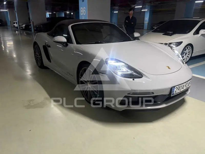 2021 Porsche 718