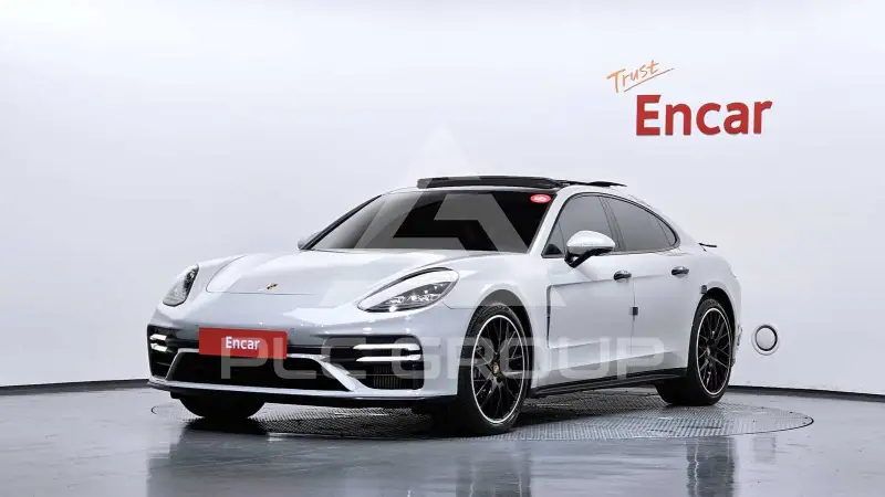 2021 Porsche Panamera