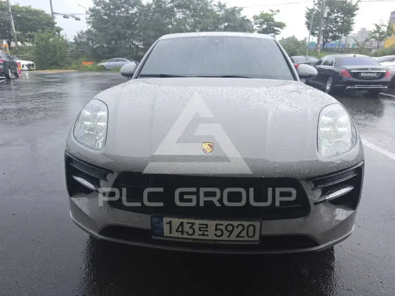2021 Porsche Macan