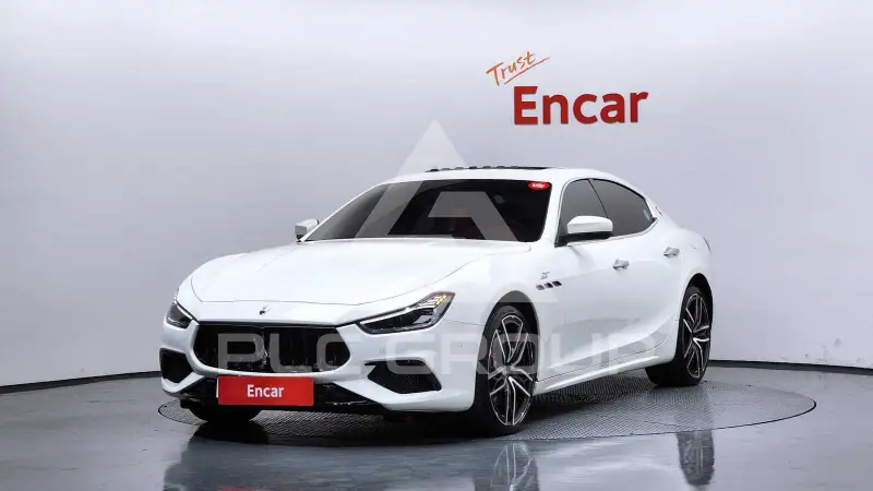 2021 Maserati GHIBLI