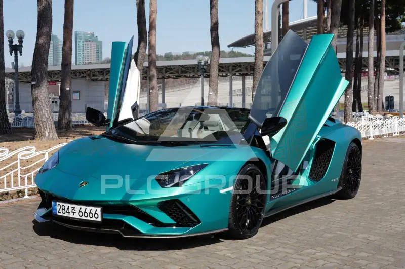 2021 Lamborghini Aventador